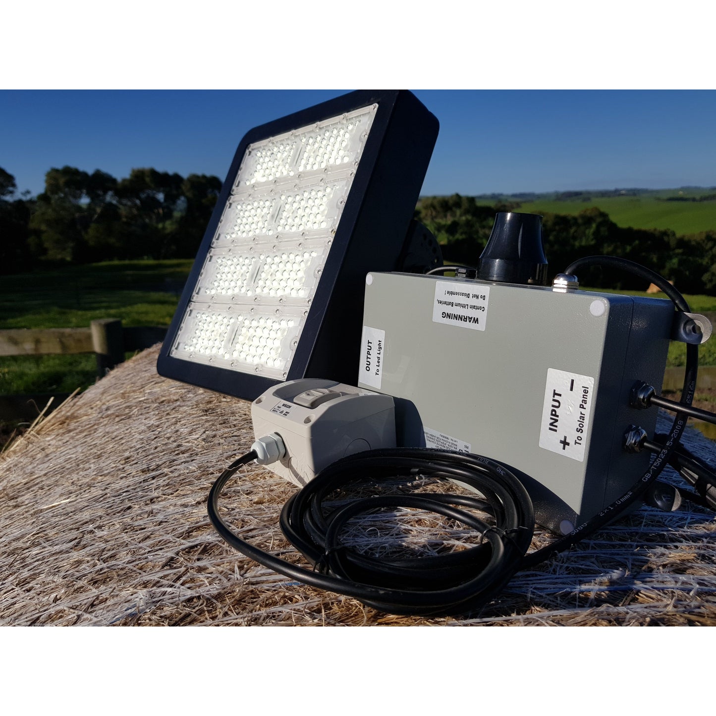 Tennis Court 200W LED Solar Flood Light