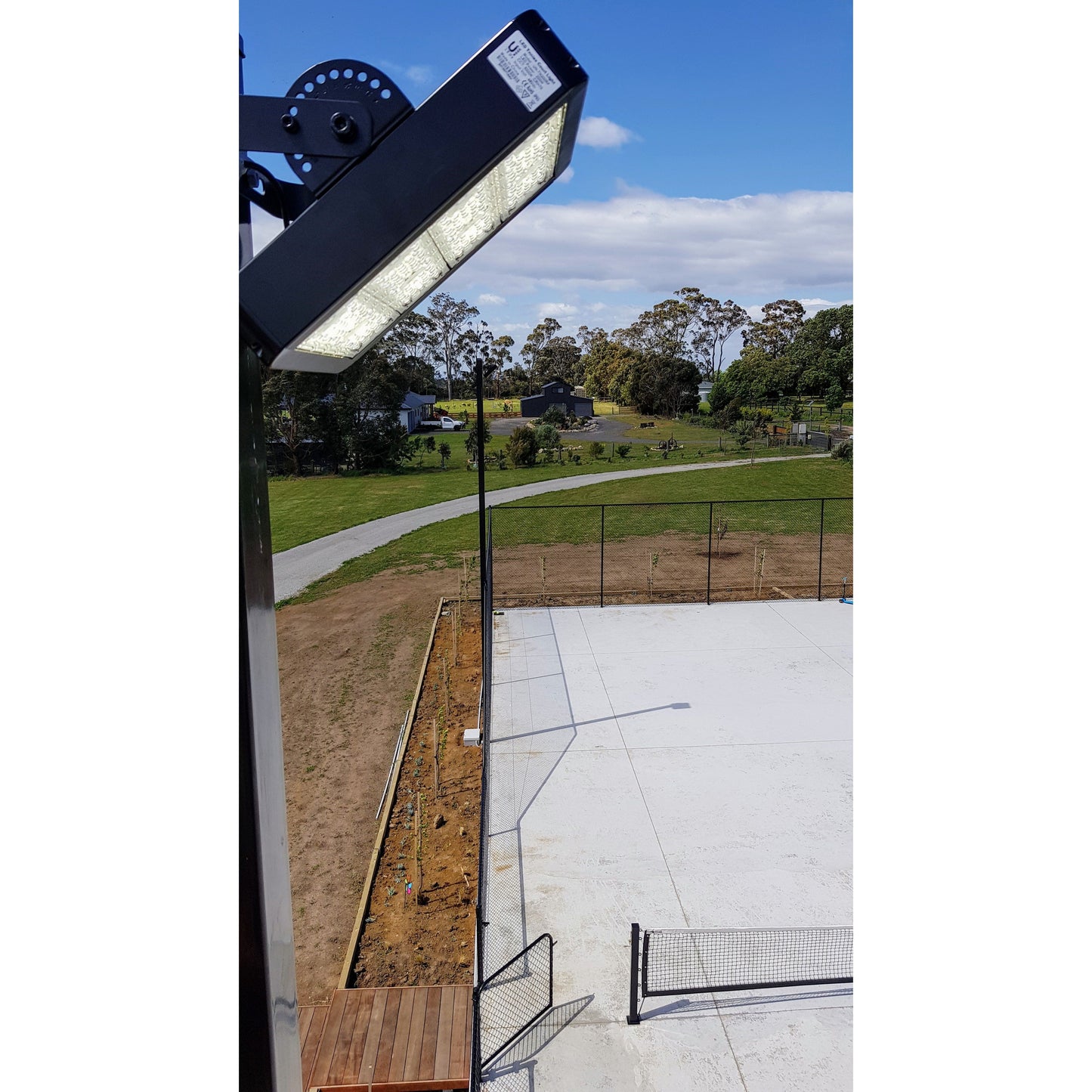 Tennis Court 200W LED Solar Flood Light