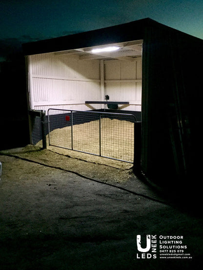 1 Horse Stable Solar LED Lighting Kit